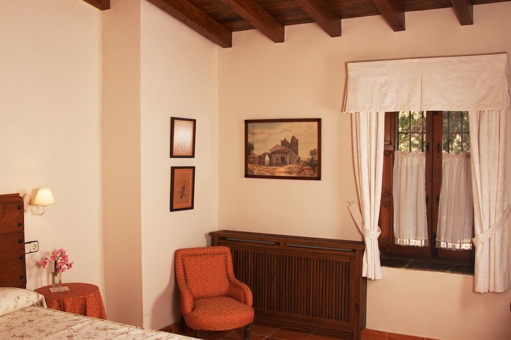 Palacio Viejo De Las Corchuelas Torrejón el Rubio Zewnętrze zdjęcie