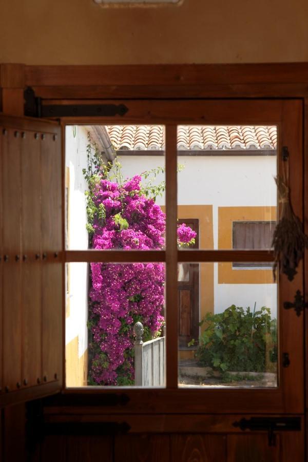 Palacio Viejo De Las Corchuelas Torrejón el Rubio Zewnętrze zdjęcie